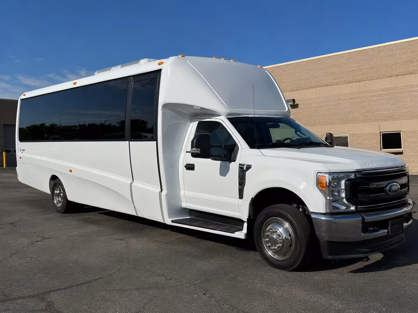 20 passenger minibus
