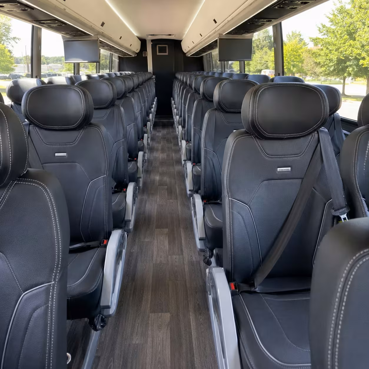 fort worth charter buses to at t stadium and globe life field